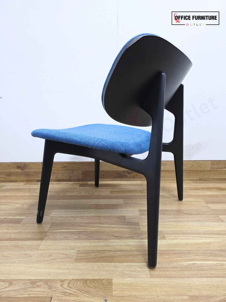 Set of 2 Blue Modus Reception Chairs