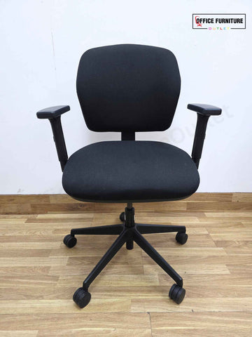 Posturite All Black Swivel Chair (SC110)