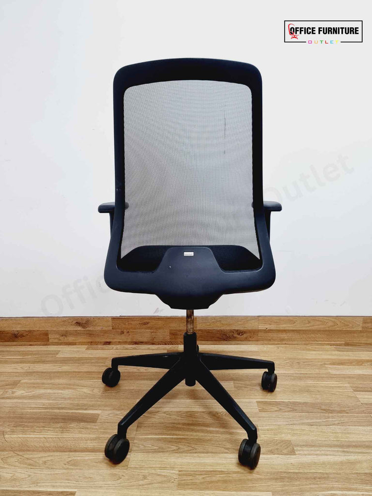 Interstuhl EVERYIs1 Ergonomic Office Chair (SC100)