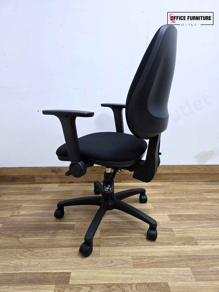 CT230 Ergonomic Office Chair – Adjustable Support & Comfort