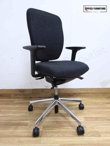 Senator Dash Office Chair – Speckled Black Ergonomic Task Chair