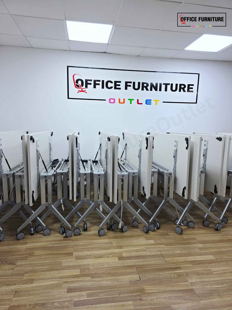 Haworth Flip Top Table (160 × 80 cm) with Power Connection