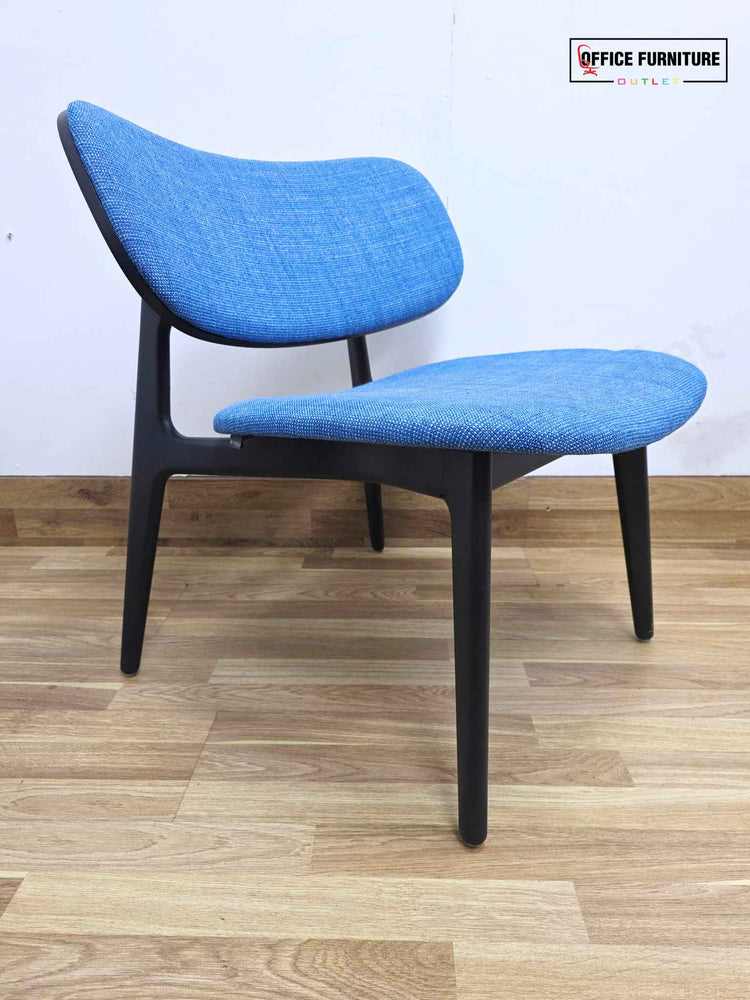 Set of 2 Blue Modus Reception Chairs