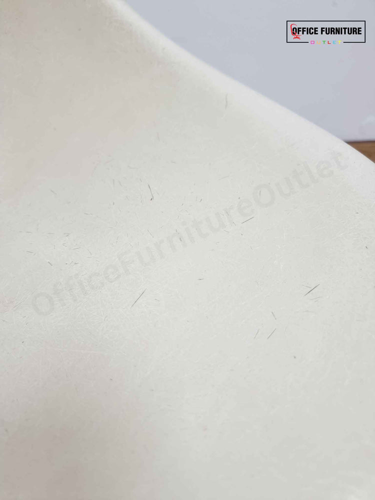 Set of 4 Genuine Vitra Eames DSR / Herman Miller Chairs