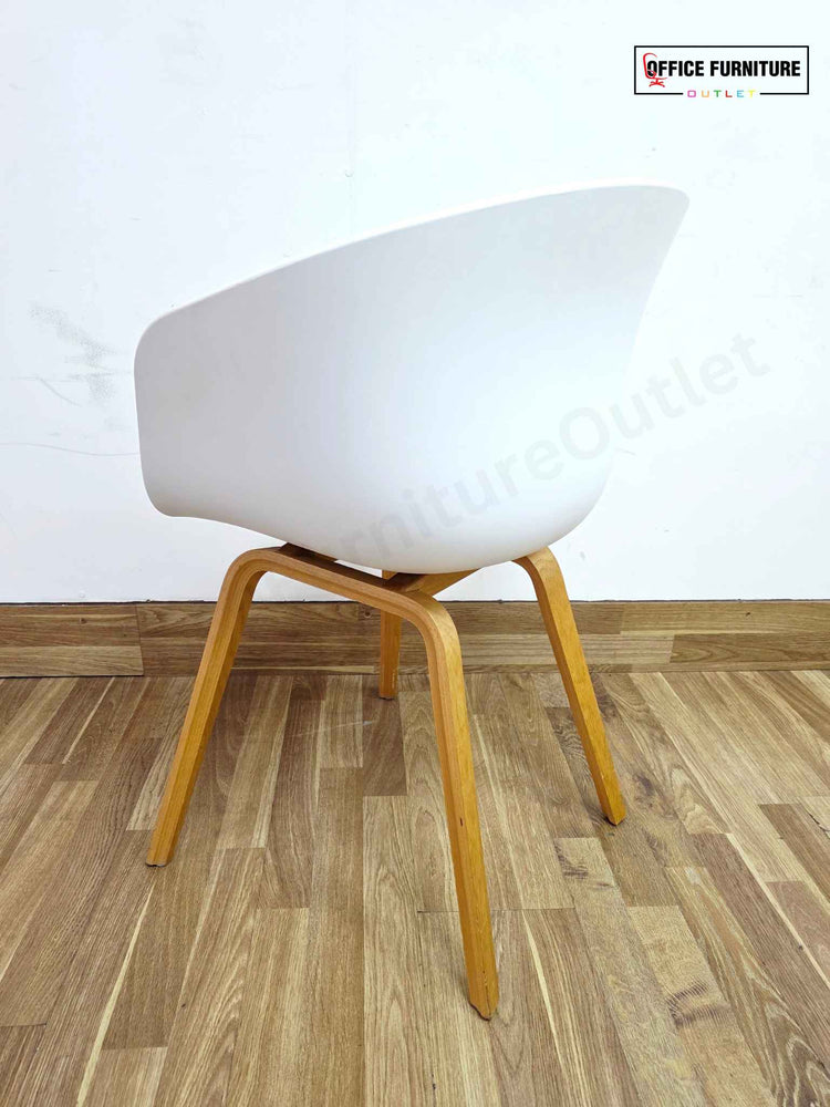 Hay About A Chair – Tub Style