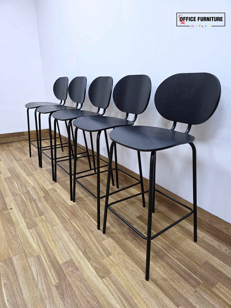 Ondarreta Hari H65 Stool – Set of 5