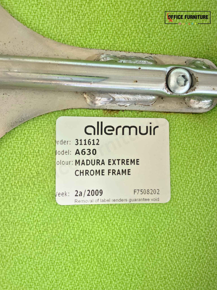 Allermuir Seating Set – Conic A630 Tub Chair & 2x Pause Mobile Low Stools (Green/Grey)