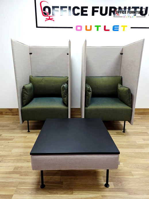 Kusch+Co Privacy Lounge Booth Chairs with Coffee Table