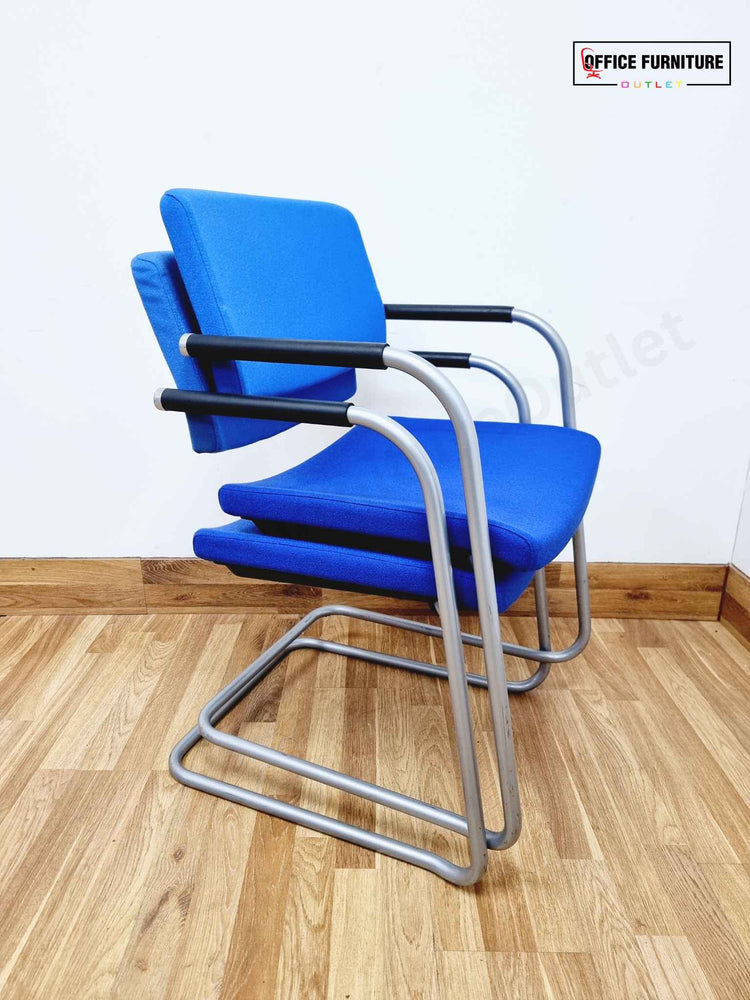 Beech Round Table with 4 Blue Verco Cantilever Chairs