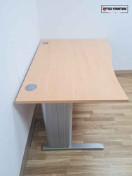 Brand New Beech Wave Desk (140cm X 100cm/80cm)