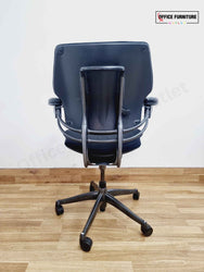 Humanscale Freedom Chair