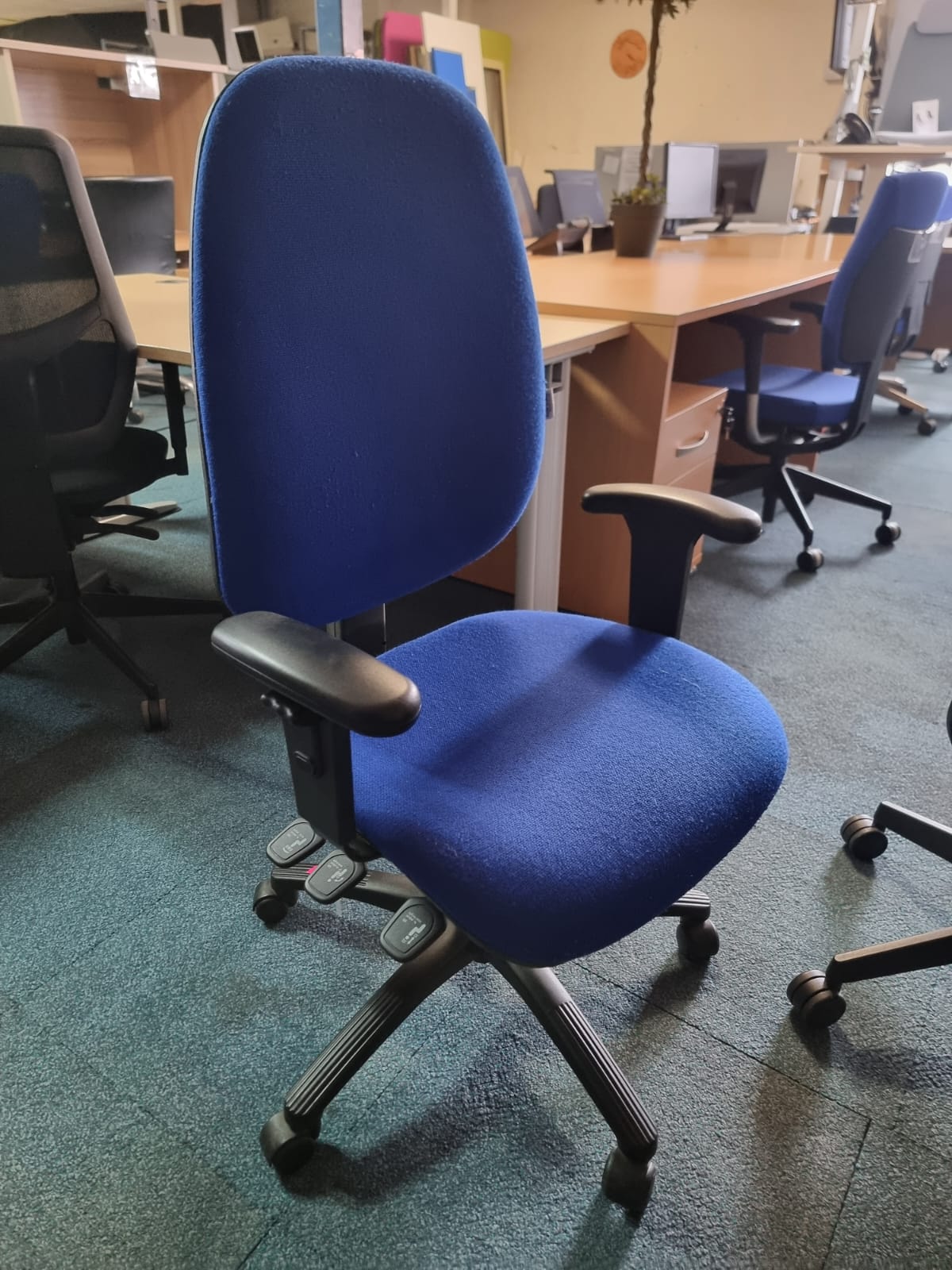 Blue Office Swivel Chair - Blastcom