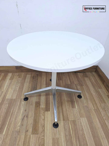 White Round Meeting Table – 80cm Diameter (2-Person Setup) (RT03)