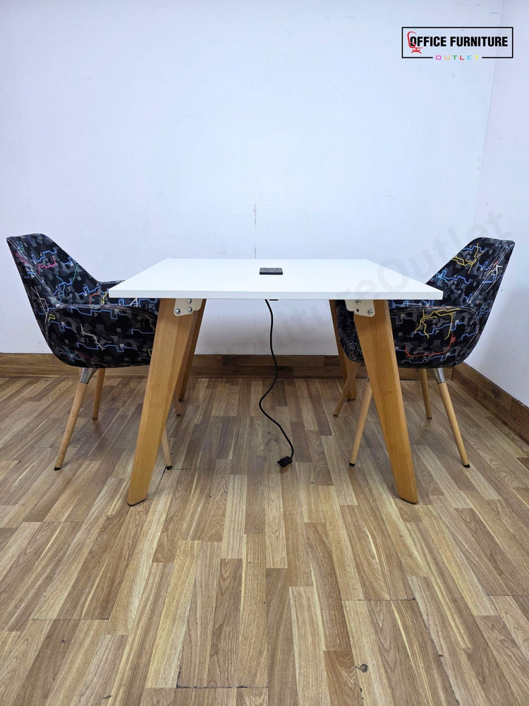 Workstories Hub Square Meeting Table with 2 Black Retro Profim Chairs