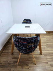 Workstories Hub Square Meeting Table with 2 Black Retro Profim Chairs