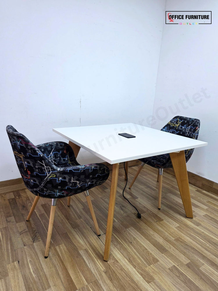 Workstories Hub Square Meeting Table with 2 Black Retro Profim Chairs
