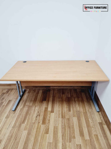 Straight Oak Desk (160cm X 80cm)