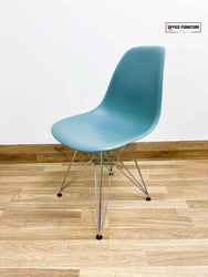 Vitra Dar Eames Plastic Chair